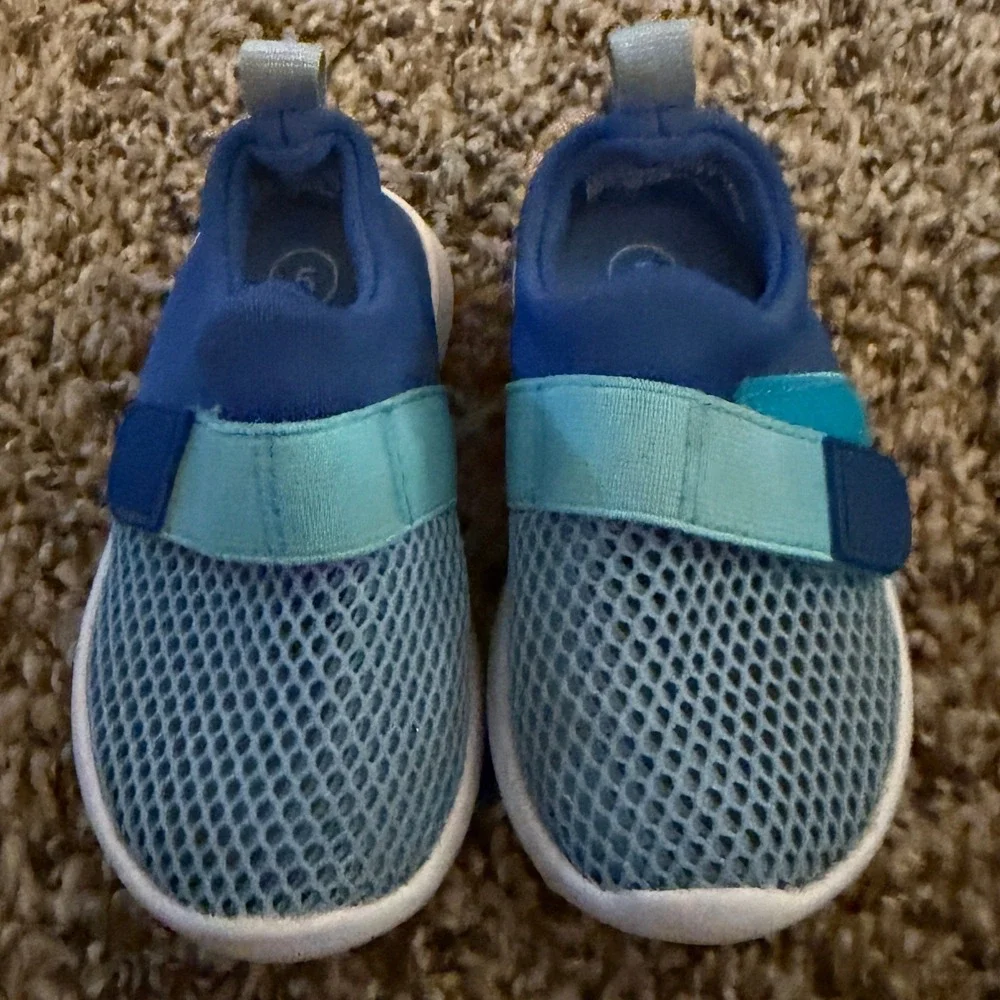 Cat & Jack-Austen Slip-On Blue Water Sneaker Shoes Size 5